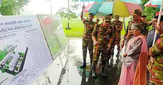 সেনাবাহিনী পরিচালিত প্রয়াসের প্রস্তাবিত স্থান পরিদর্শনে শারমীন এস মুরশিদ